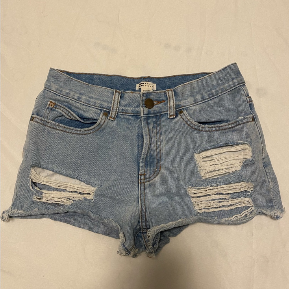 Billabong shorts size 24